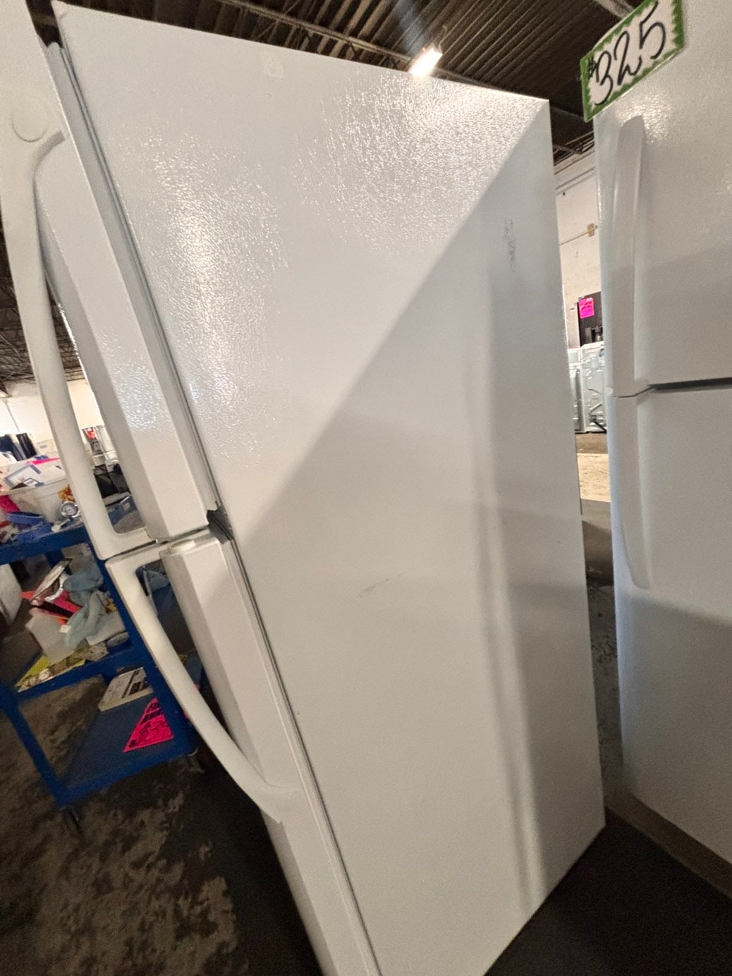 >sale🎈Kenmore 30”18cu.ft -top freezer refrigerator with ice maker inside white color              -used refurbished 30” #PZX2R6B