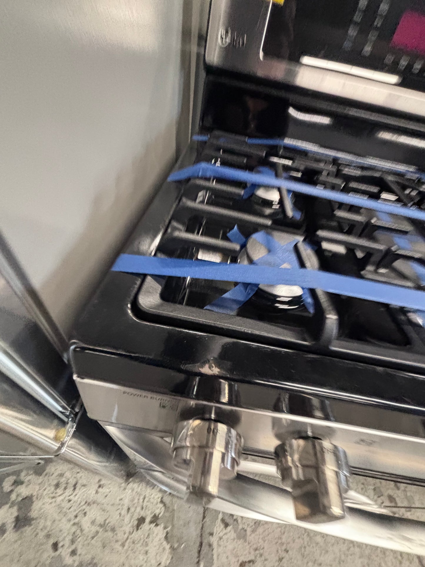 >Special 🎈2pc. Combo Refurbished 30” cu.ft -LG full size french door refrigerator w/ice water dispenser 36",gas range five burners all same brand used-refurbished  #RF6612PC