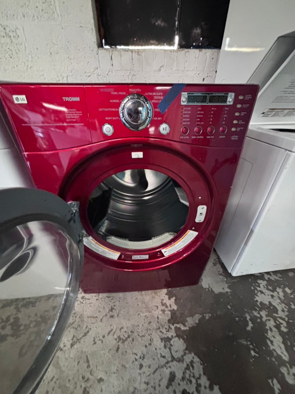 >*sale🇺🇸LG sensor Dry front load stackable electric 220v dryer in red color used-refurbished 27" #DSZ1NB