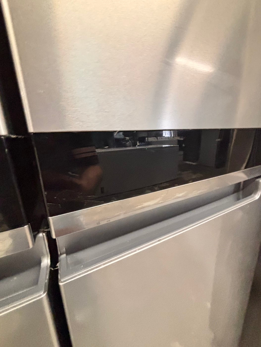 >special🎈New open box 📦 costumer return whirlpool- 23 cu. ft. Counter depth 19.4 cu. ft. Counter Depth French Door Refrigerator in Fingerprint Resistant .. #RWVYY41B